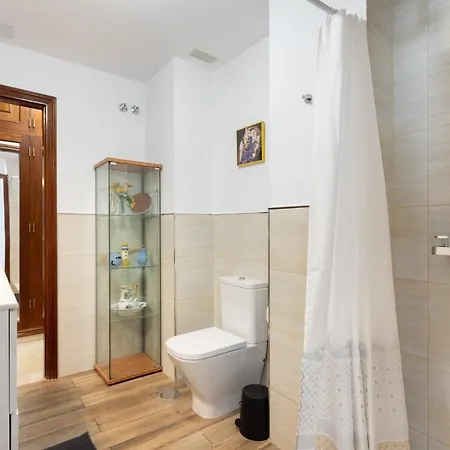 Apartment Home2book Stylish & Roomy Cruz Center *