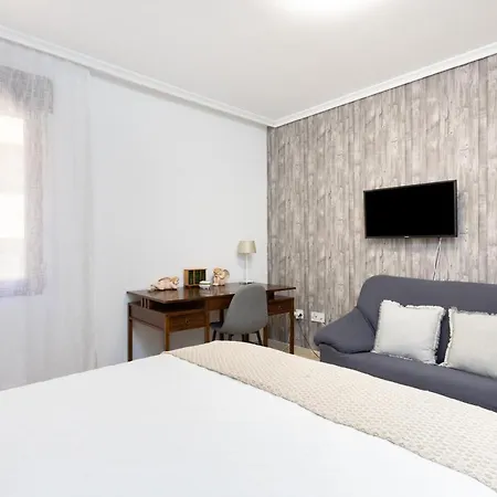 Apartament Home2book Stylish & Roomy Cruz Center